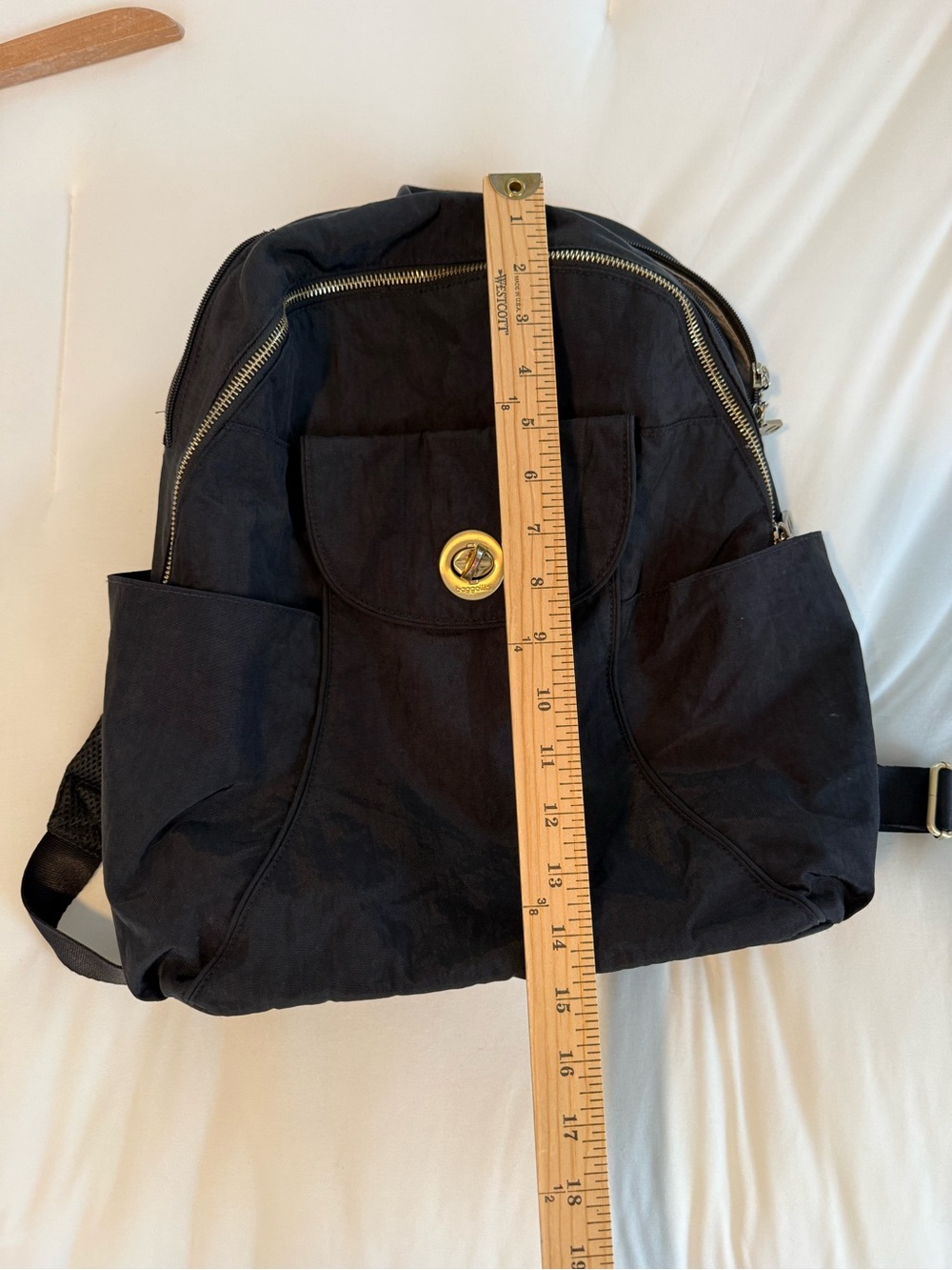 Baggallini Barcelona Laptop Backpack, Great Condition - Picture 13 of 16